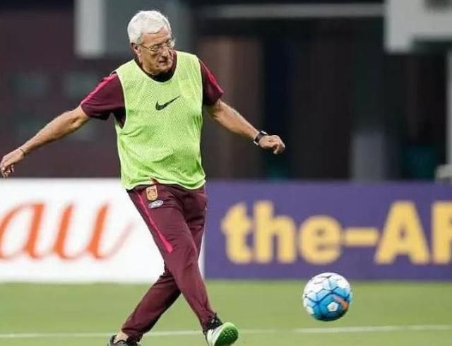 国足有多壕?里皮年薪,世界杯八强主帅相加也不