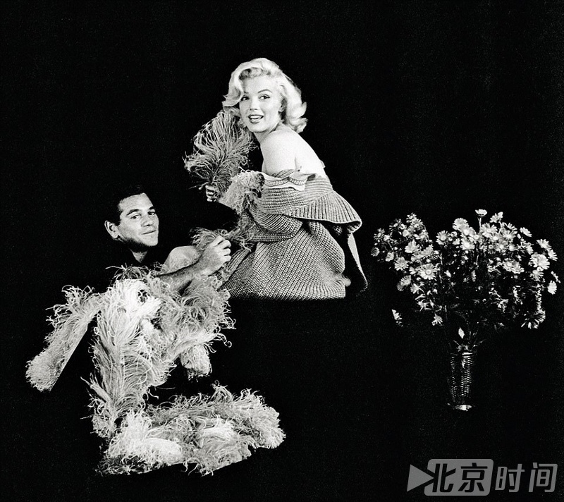 风情万种！旧照揭秘玛丽莲 · 梦露真实生活状态
