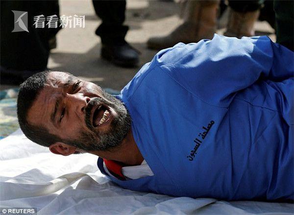 性侵残杀3岁女童 死刑男当街鞭刑百下后被枪毙