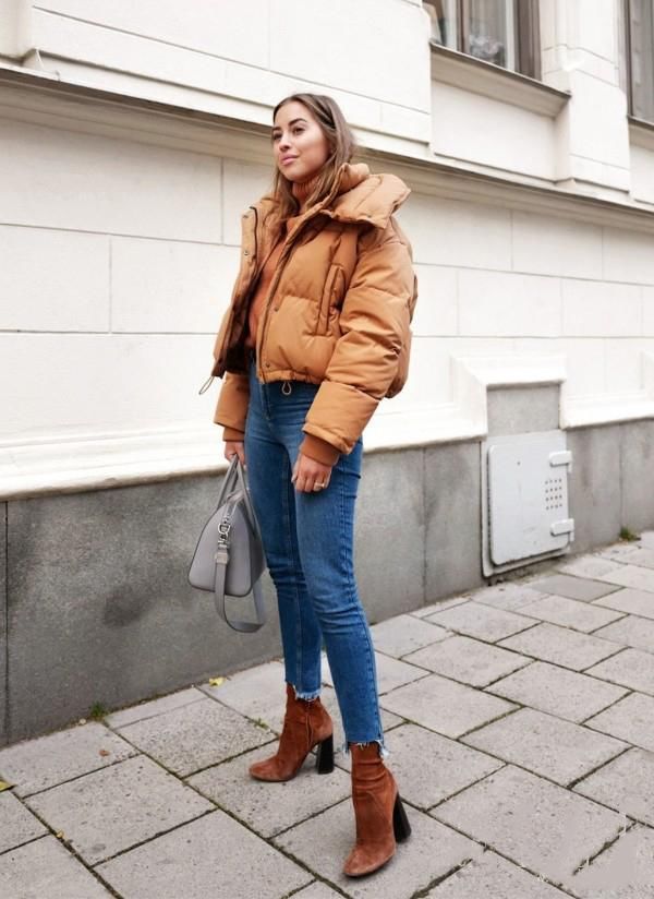 焦糖色鞋子配什么衣服 五种搭配穿出高级感