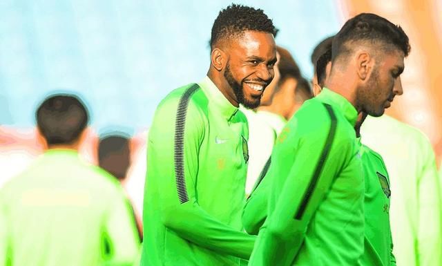 中超争冠集团获1好消息,鲁能国安联手保亚冠,