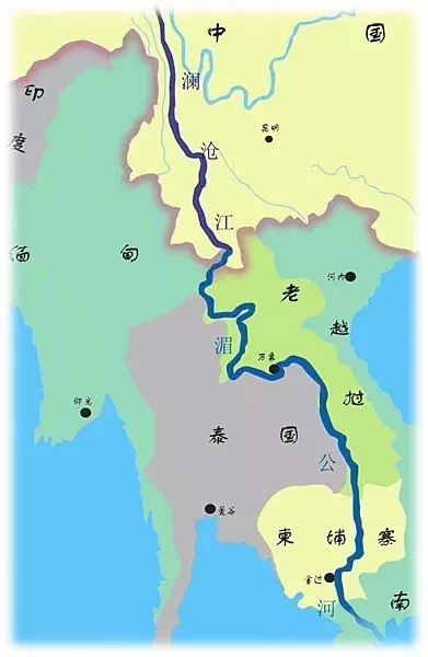 两艘中国船只"华平号"和"玉兴8号"在2011年10月5号这天途经湄公河