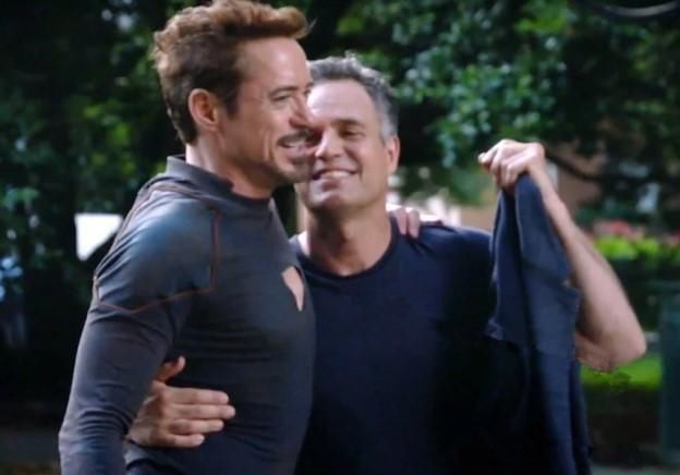 《复联3》星爵尬舞,钢铁侠穿斗篷,这几个片场