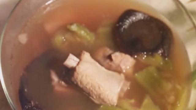 《快乐生活一点通》20170825苦瓜排骨汤