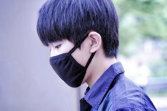 易烊千玺2018年即将上映的综艺节目,《热血街