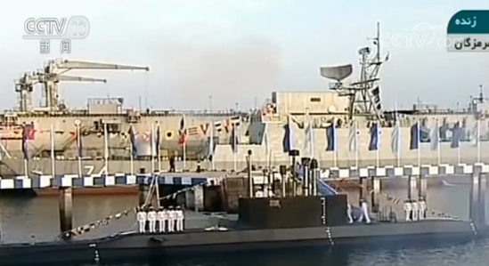 伊朗国产新型潜艇列装 可潜射巡航导弹