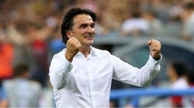 克罗地亚队主教练吐槽薪水少,网友:来中超,把球