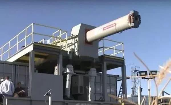 中国电磁炮试验成功,此国主动上门认亲,称技术