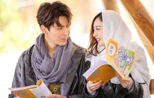 赵丽颖吴亦凡最新消息:吴妈喜欢颖宝 恋情能坐