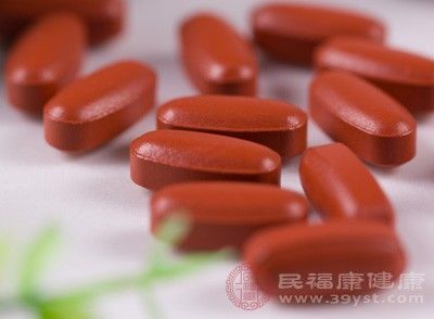 脾胃湿热吃什么中成药 脾胃湿热是怎么回事