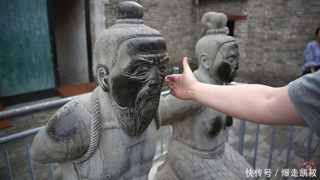 秦桧为什么要跪岳母,文物局发声后,他的后人怂