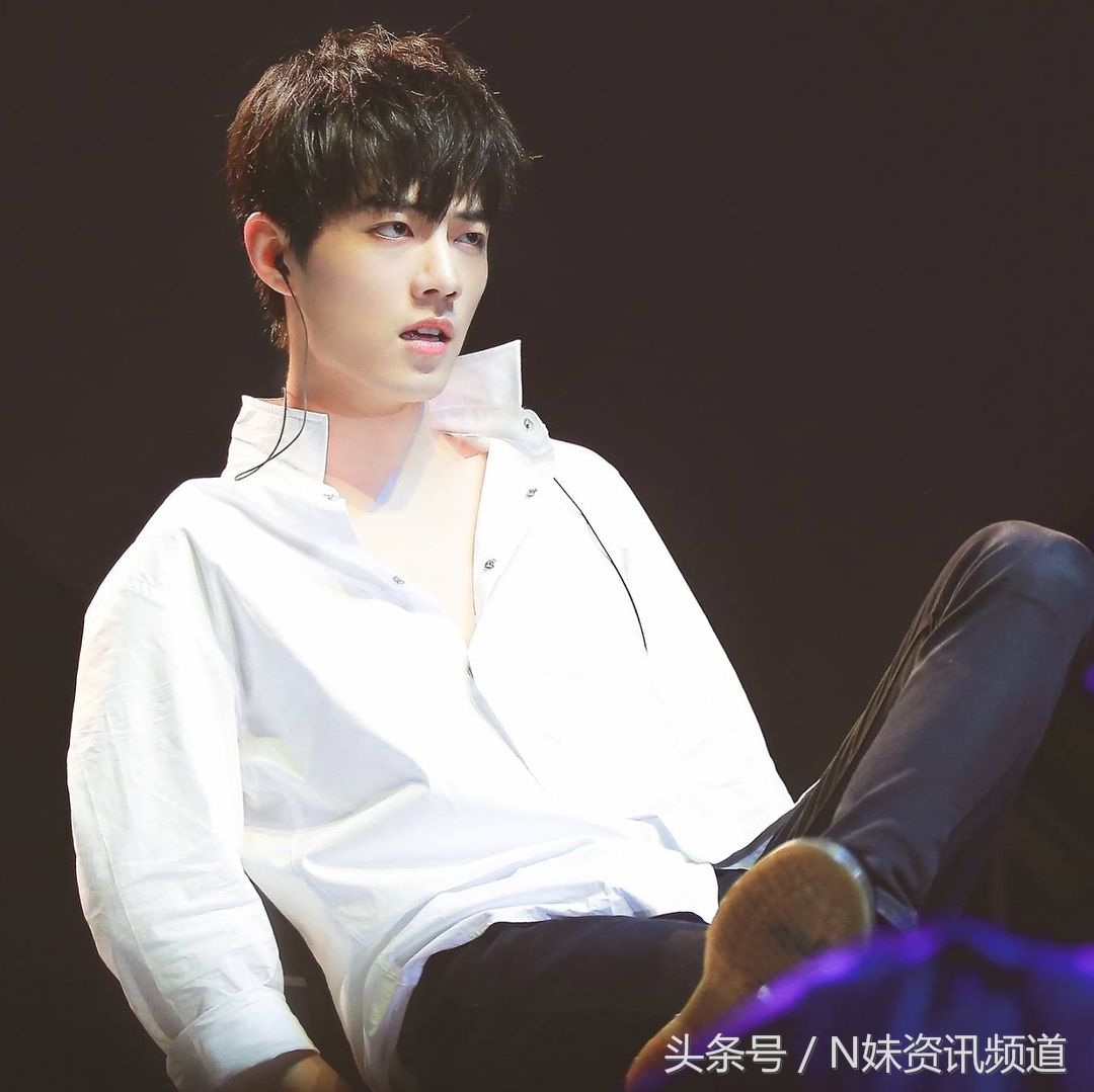 肖战因一张古装照大火,10张私服哪张你最爱?