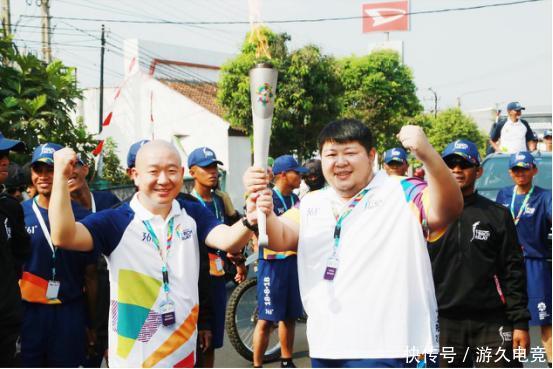 亚运会初放电竞星光 OMG老板侯阁亭为亚运传