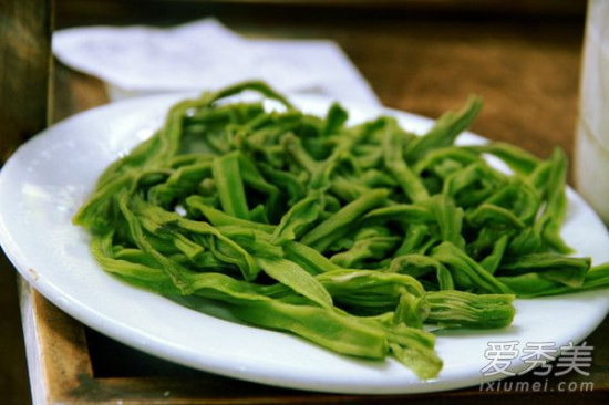 貢菜的功效與作用 貢菜有什麼營養 貢菜怎麼做好吃