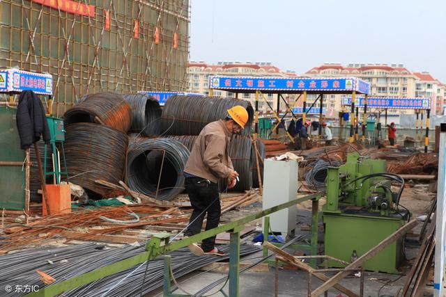 2018建筑行业用工荒的真相:老一辈农民工不返