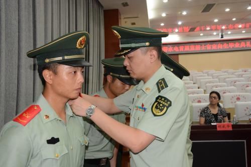 士官学校毕业和普通士官有什么区别?