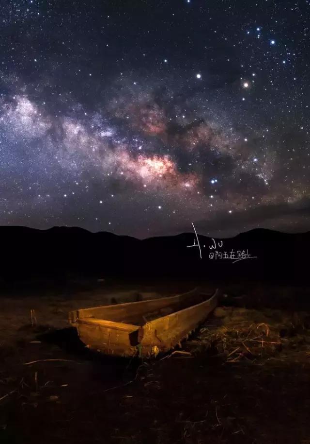 泸沽湖的水性杨花已开,你什么时候来?