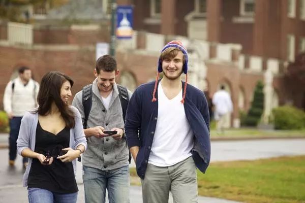 南星资讯 | 本科非985、211,申请国外研究生