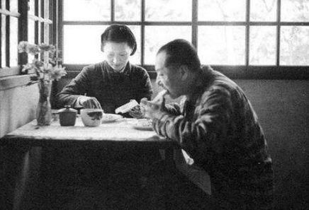 张学良托人找失踪15年的儿子,见面时对方已是