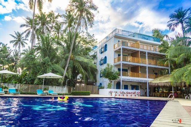 三亚一家民宿近期订房火爆,只因?她家义工都是