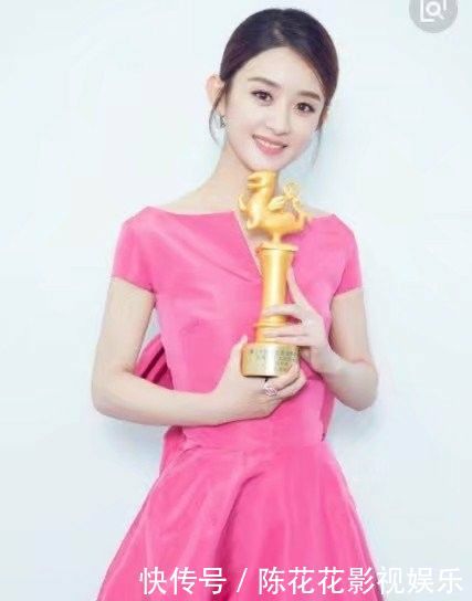 赵丽颖买饮料,店主说:小店有点脏,她只回复了8