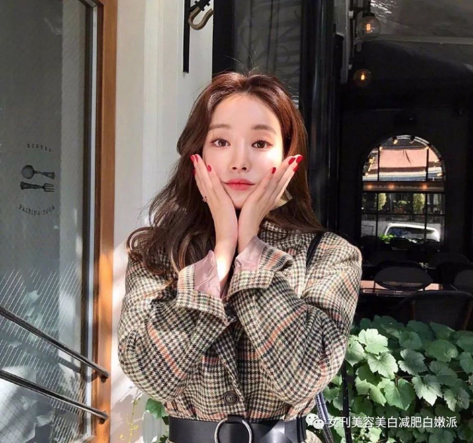 皮肤超烂的女生,怎样才能让皮肤变好?