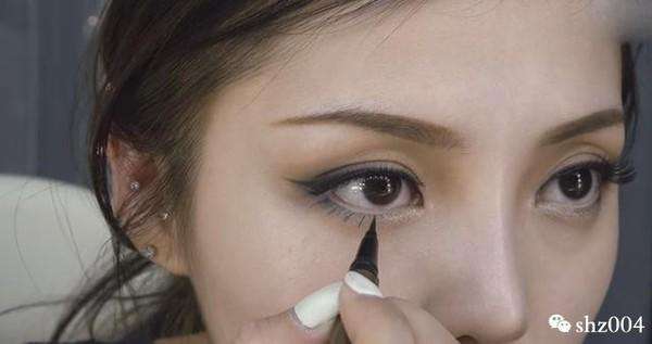 参加同学会这样化妆, 才能真正的拆散一对是一