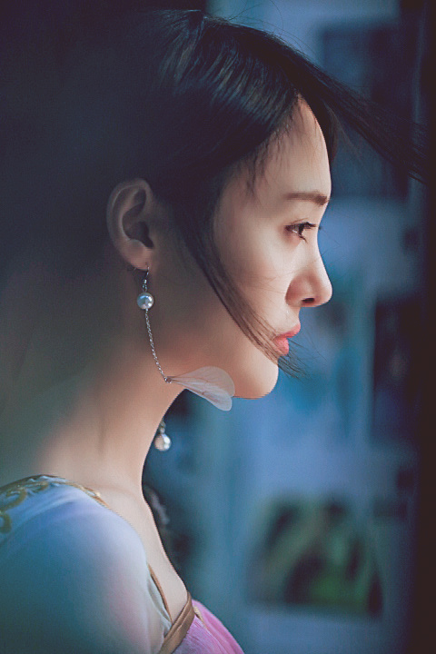 [郑爽][分享]170801 郑爽古装造型侧颜杀 你被秒到了吗