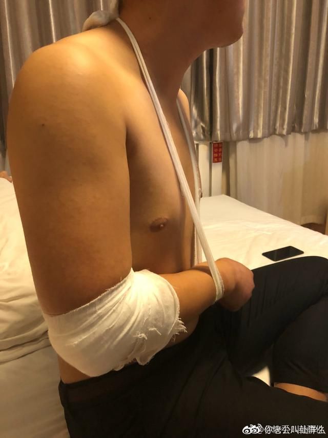 仙洋微博回应吴迪结婚和巴扎黑事件