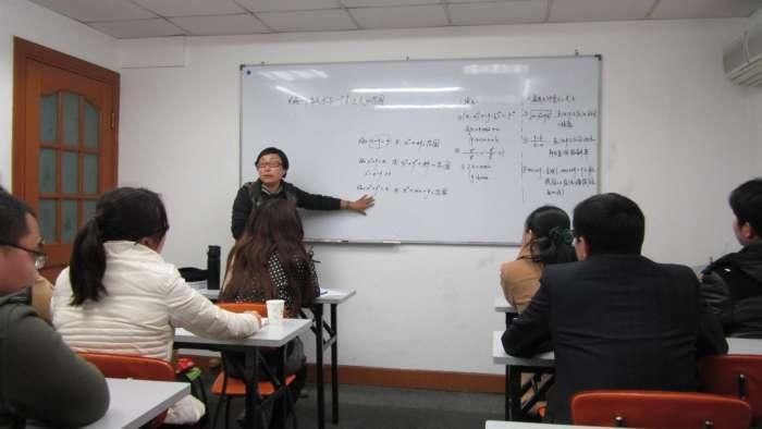 高中晚自习和周六补课, 学生应该交给学校补课