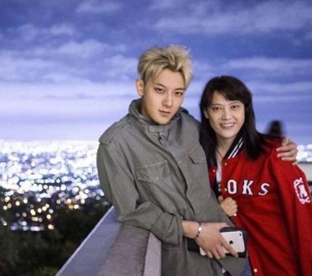 明星和妈妈合影:千玺,郑爽,杨洋,李易峰,杨幂,谁