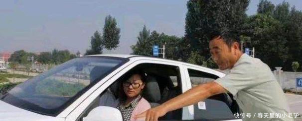 你知道驾校教练一个月工资多少吗看完,太意外