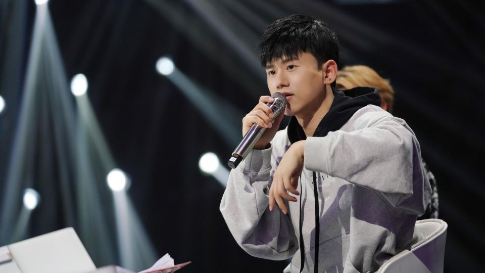 张杰在自己的话题里发谢娜被屏蔽,粉丝确定这