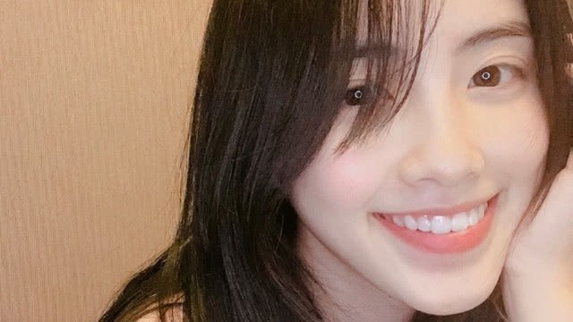 胡歌被传与95后小花结婚 两人年龄差13岁 工作人员这样回应