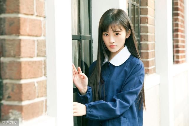 71句夸赞女人的绝美诗句,让你夸人夸出文艺范