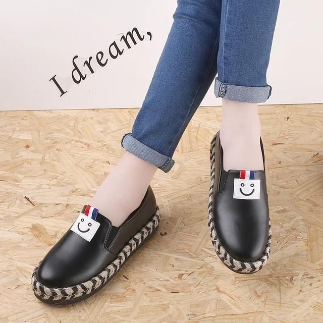 2018年最火的女鞋,洋气好看,比高跟鞋舒适万倍