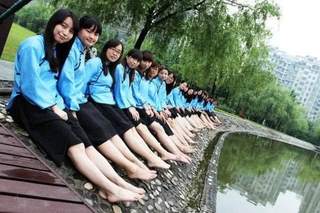 考上普通二本,应该复读一年考一本大学吗?985