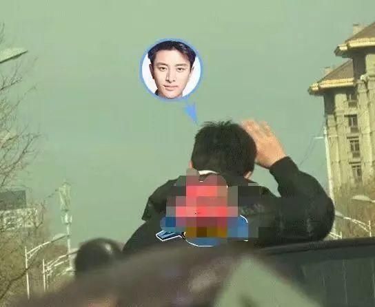 李小璐被曝与贾乃亮已分居:我还是很爱你,却不