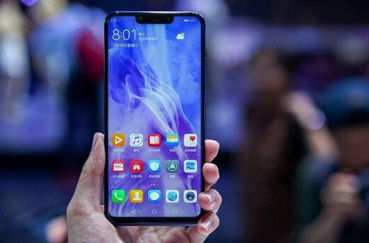 对彪小米8SE,华为千元机高配低价!