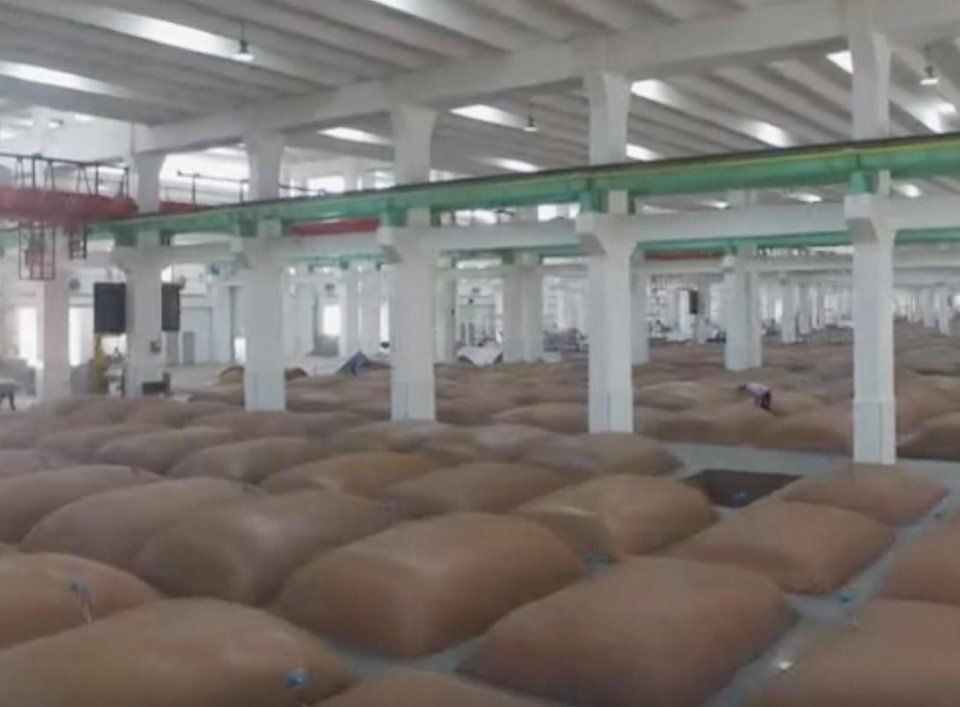 甘肃陇南小镇上的富豪兄弟:如今财富跌去33亿