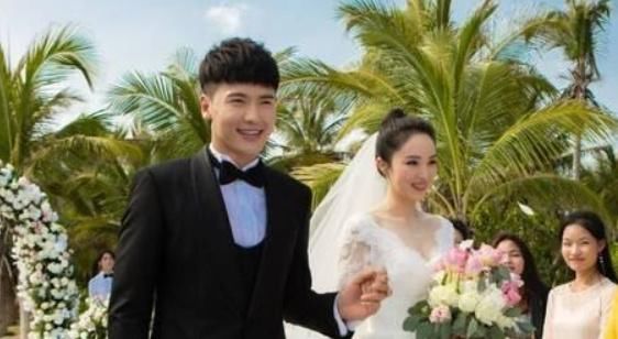 董璇母亲节写真曝光,高云翔案件水落石出,董璇