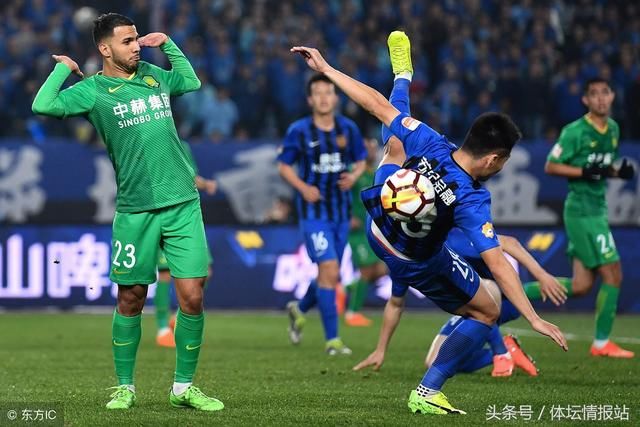 中超场外:比埃拉晒宝宝穿北京国安队服照!杨善