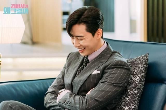 《金秘书》双朴吻戏创收视新高,一吻停不下来