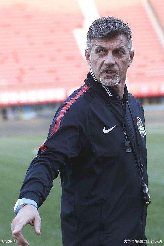 重庆斯威大小摩托进球?中超河南建业争胜,再输