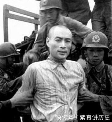 他是国民党局长 骗取貌美母女俩的身子 蒋介石闻听震怒下令枪决 雪花新闻