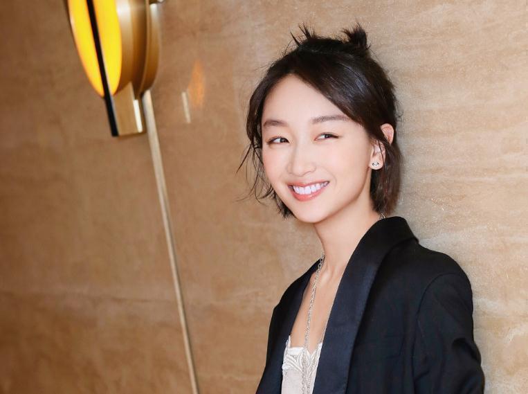 盘点娱乐圈11位明星的高考成绩,有两位600分以上 绝对学霸 盘点娱乐圈11位明星的高考成绩,有两位600分以上 绝对学霸