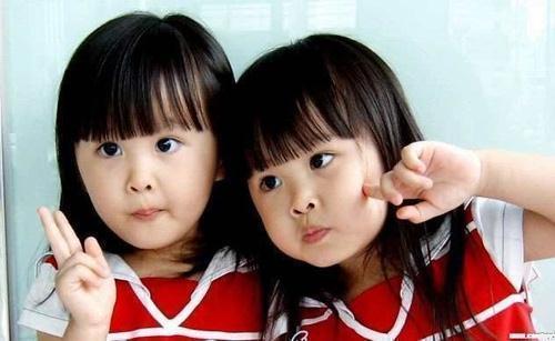 台湾“最美双胞胎”长大后变更美 - 一片冰心 - 韩冰的博客