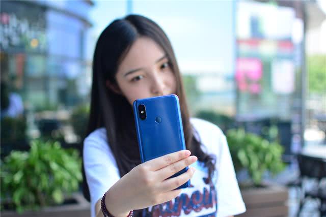 小米8长测:2018最值得购买的骁龙845旗舰手机