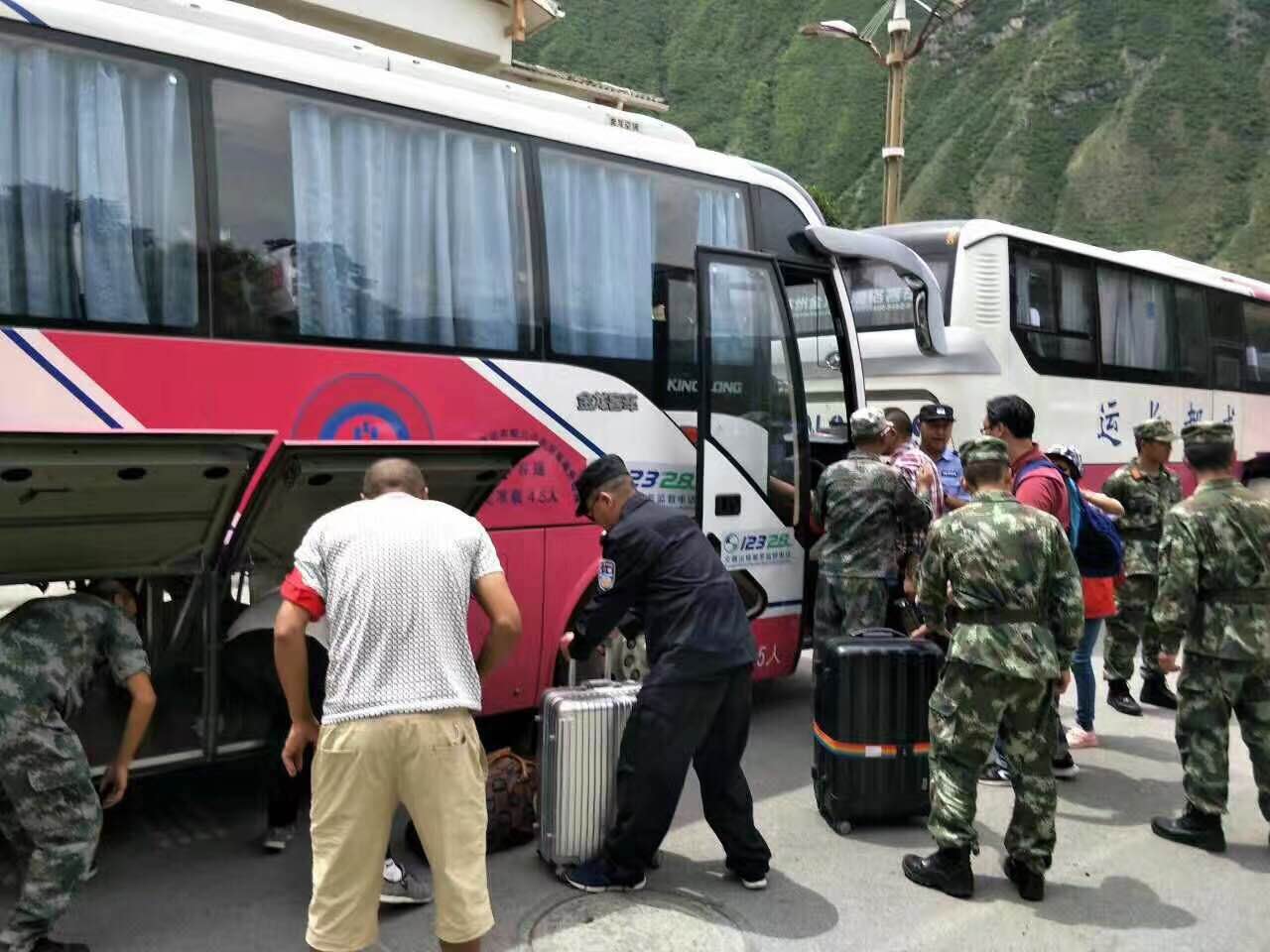 九寨沟机场有租车的吗_九寨沟机场有高原反应吗_九寨沟有机场吗