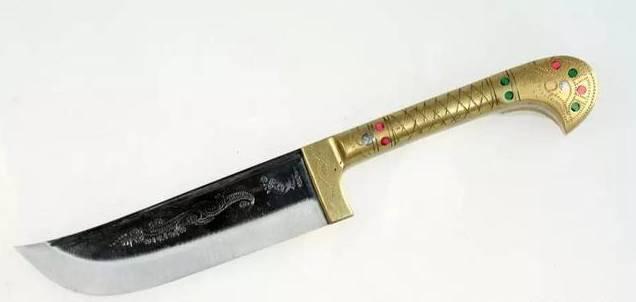 新疆民族刀具:真假英吉沙小刀如何分辨?